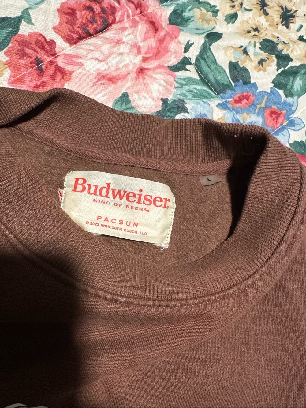 Budweiser Brown Crewneck with White Logo - Picture 3 of 6